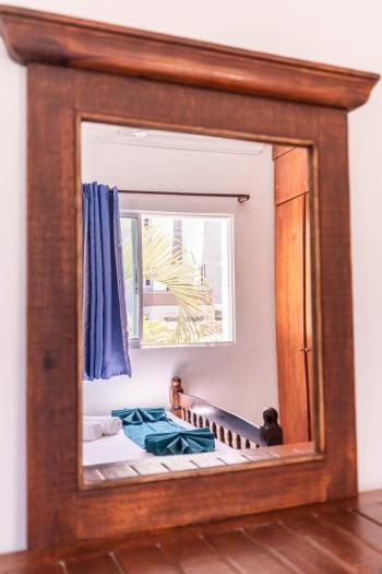 Habitación Doble Estándar con baño compartido8